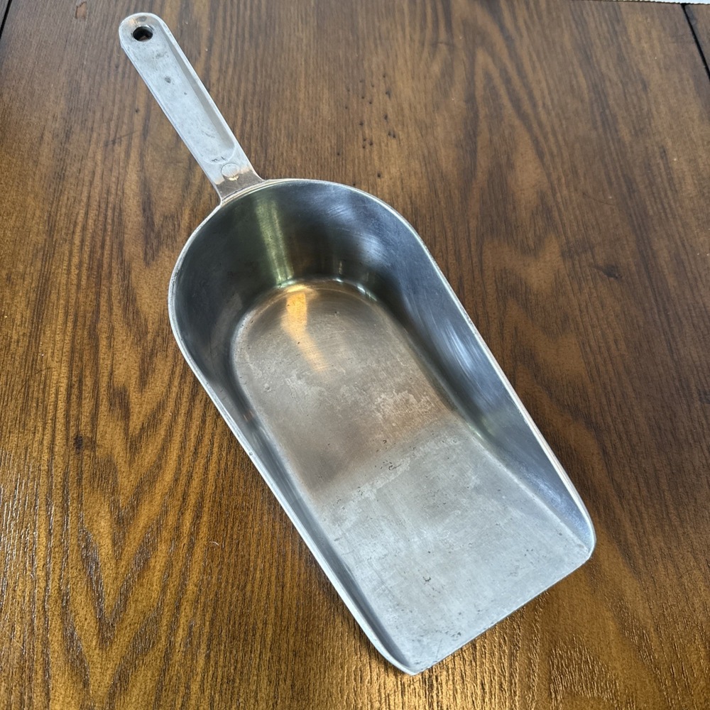 Master Paws 2 Cup Aluminum Scoop Heavy Duty Dog Cat Animal Food Scooper